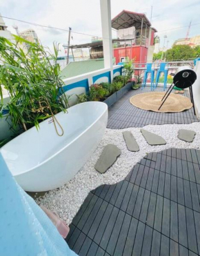 LushStay Rooftop - Hanoi Train Station